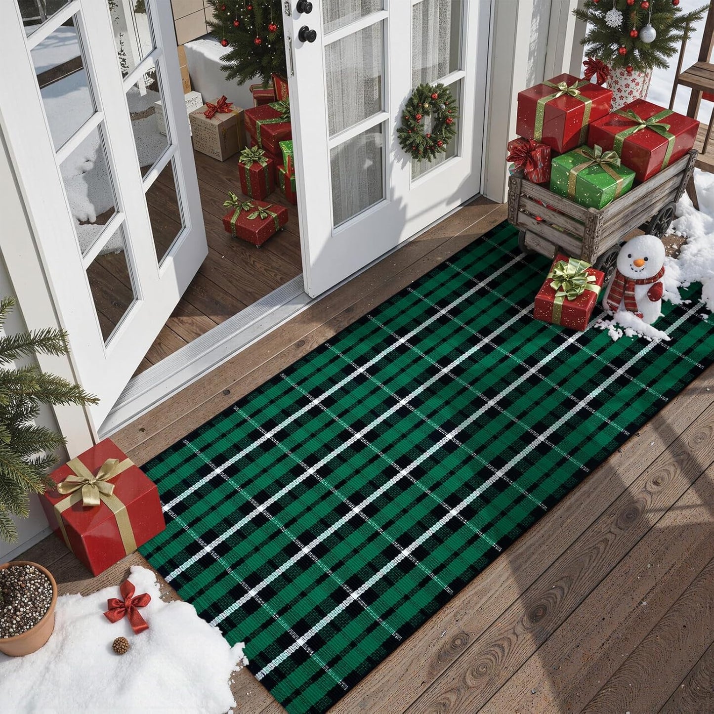 Christmas Outdoor Rug 2X4, Buffalo Plaid Green and Black Checkered Entryway Rug, Xmas Washable Front Porch Door Mat Woven Cotton Layered Doormat Rug for Bathroom Kitchen Patio Holiday Decor