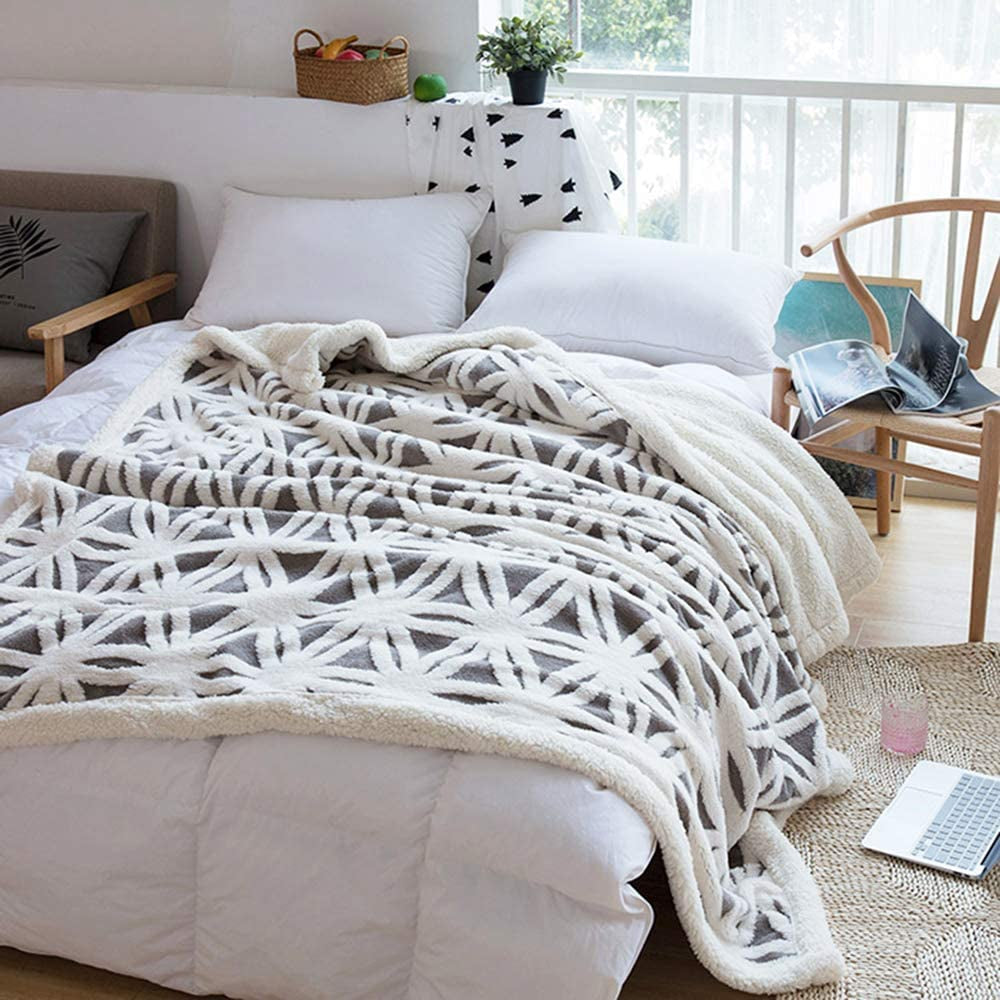 Sherpa Fleece Blanket for Mom Cozy Soft Throw Blanket for Women Men Birthday Gifts Dual Sided Couch Sofa Bed Blanket (Grey, 71''X 80'')
